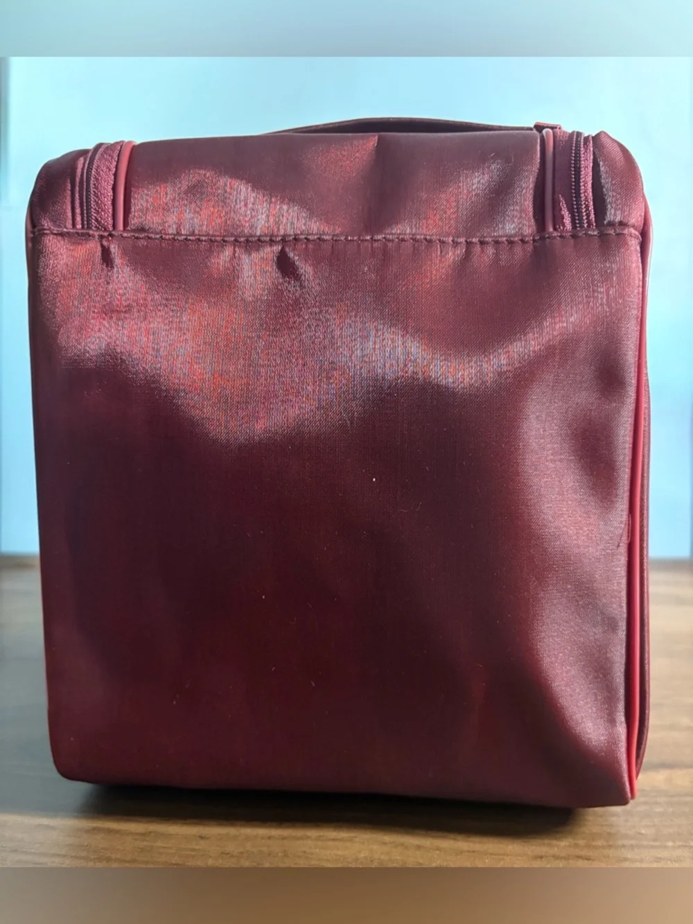 Paris Liquid Touch & Mini-me Lip Gloss Set in Burgundy - Picture 7 of 10